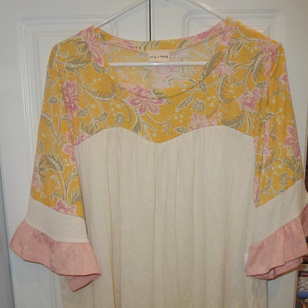 NWT Lovely Melody Floral Shoulder Waffle Top Tunic Size 3X